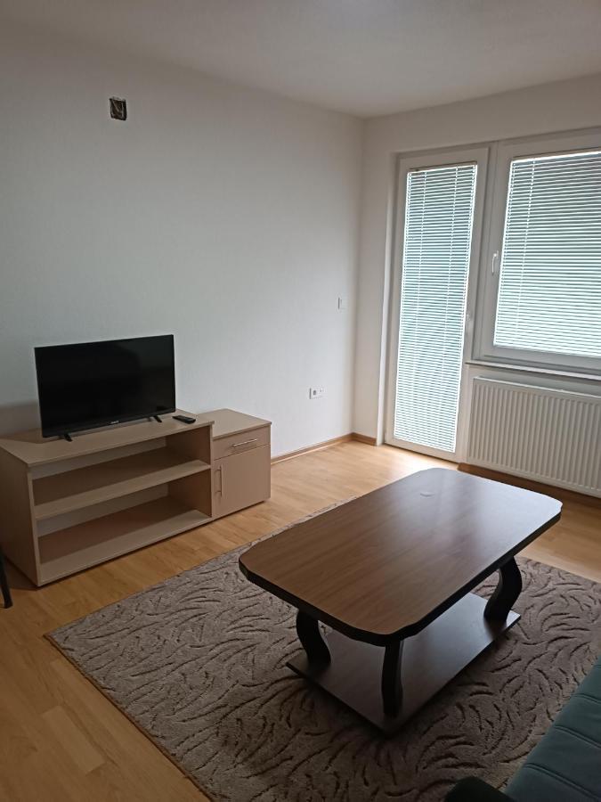 Hotel 2Bdr Apt With Balcony With View- Free Parking Sarajevo Exteriér fotografie