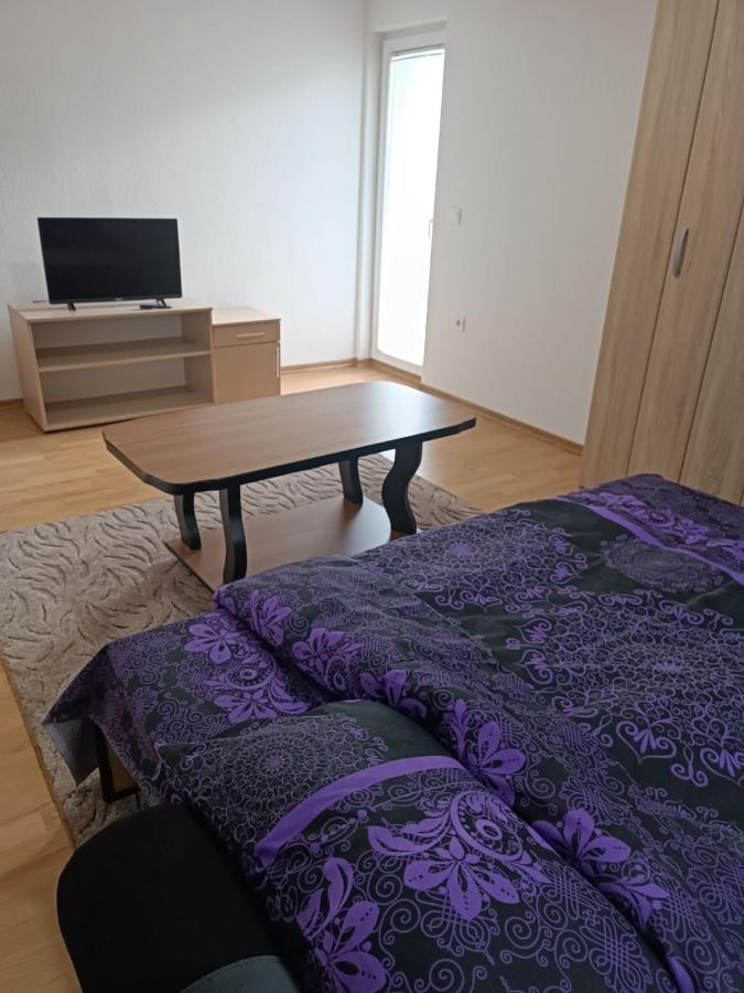 Hotel 2Bdr Apt With Balcony With View- Free Parking Sarajevo Exteriér fotografie